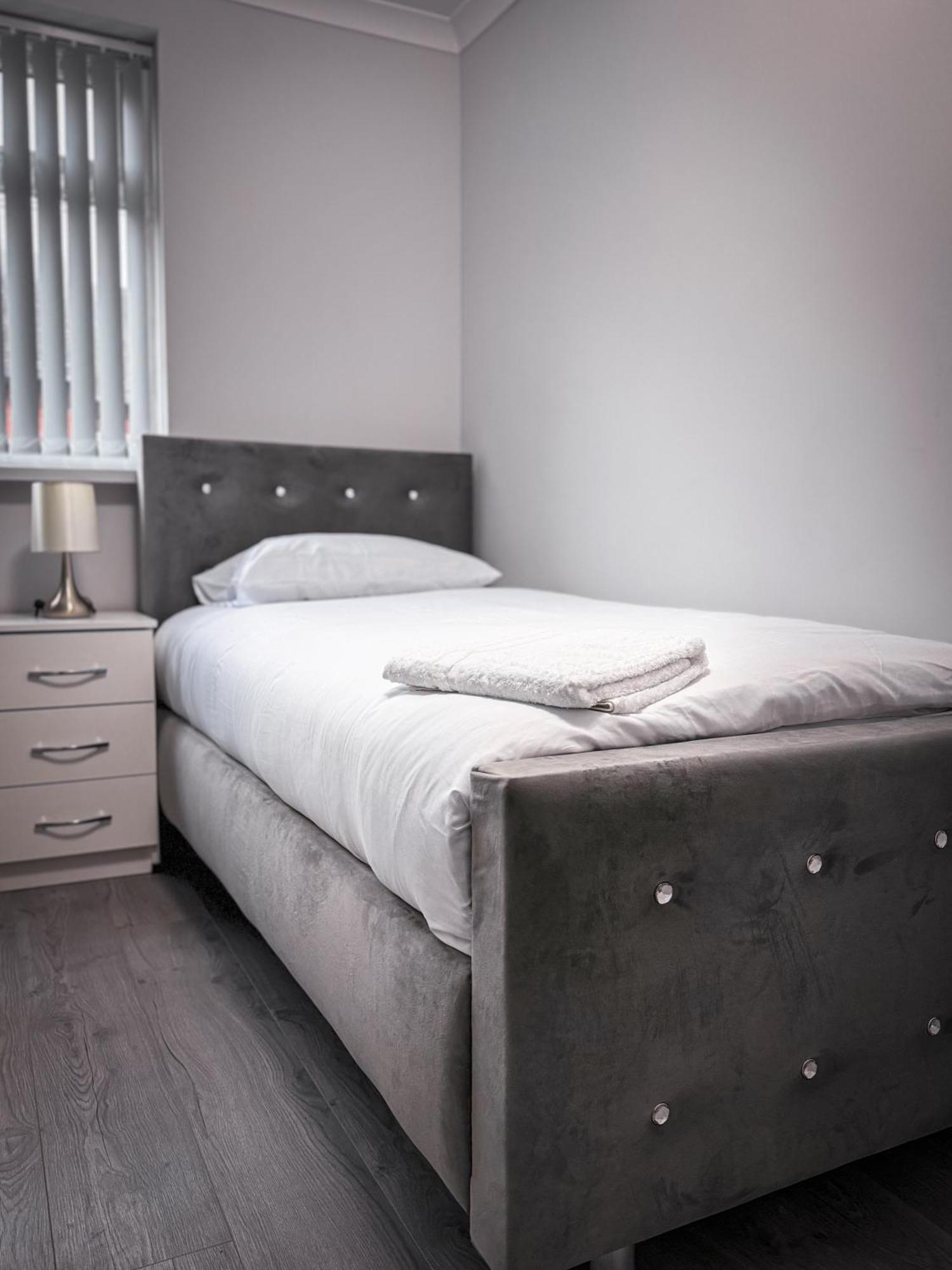 Blue Moon Apartman Birmingham Kültér fotó